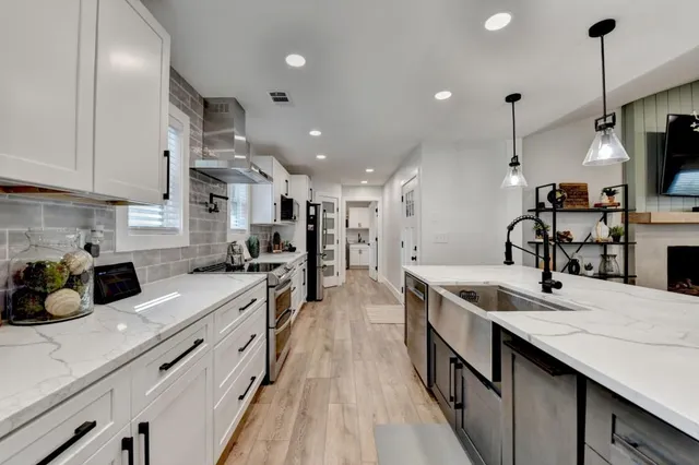 $465,000 | 5441 East Main Street, Flowery Branch, GA 30542