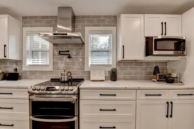 $465,000 | 5441 East Main Street, Flowery Branch, GA 30542