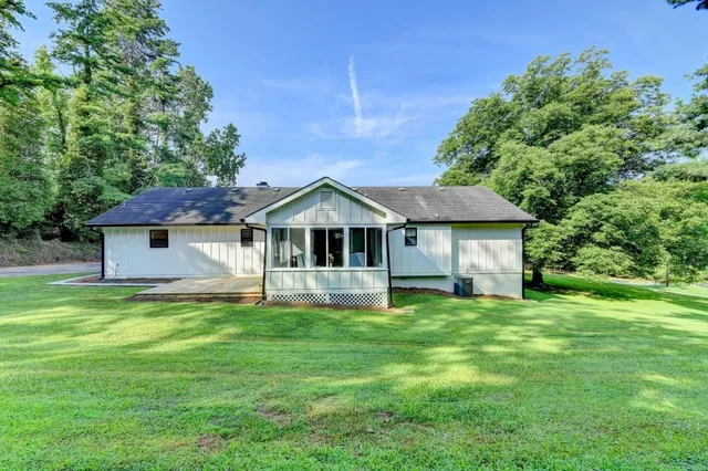 $465,000 | 5441 East Main Street, Flowery Branch, GA 30542