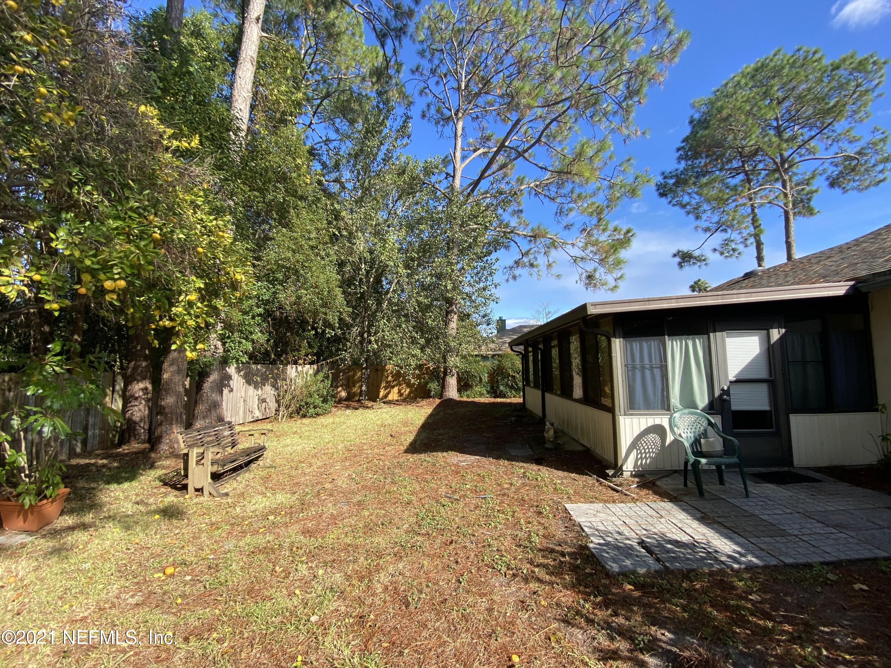 8219 Crosswind Road Jacksonville, FL 32244 - Photo 23 of 26 Large fenced yard