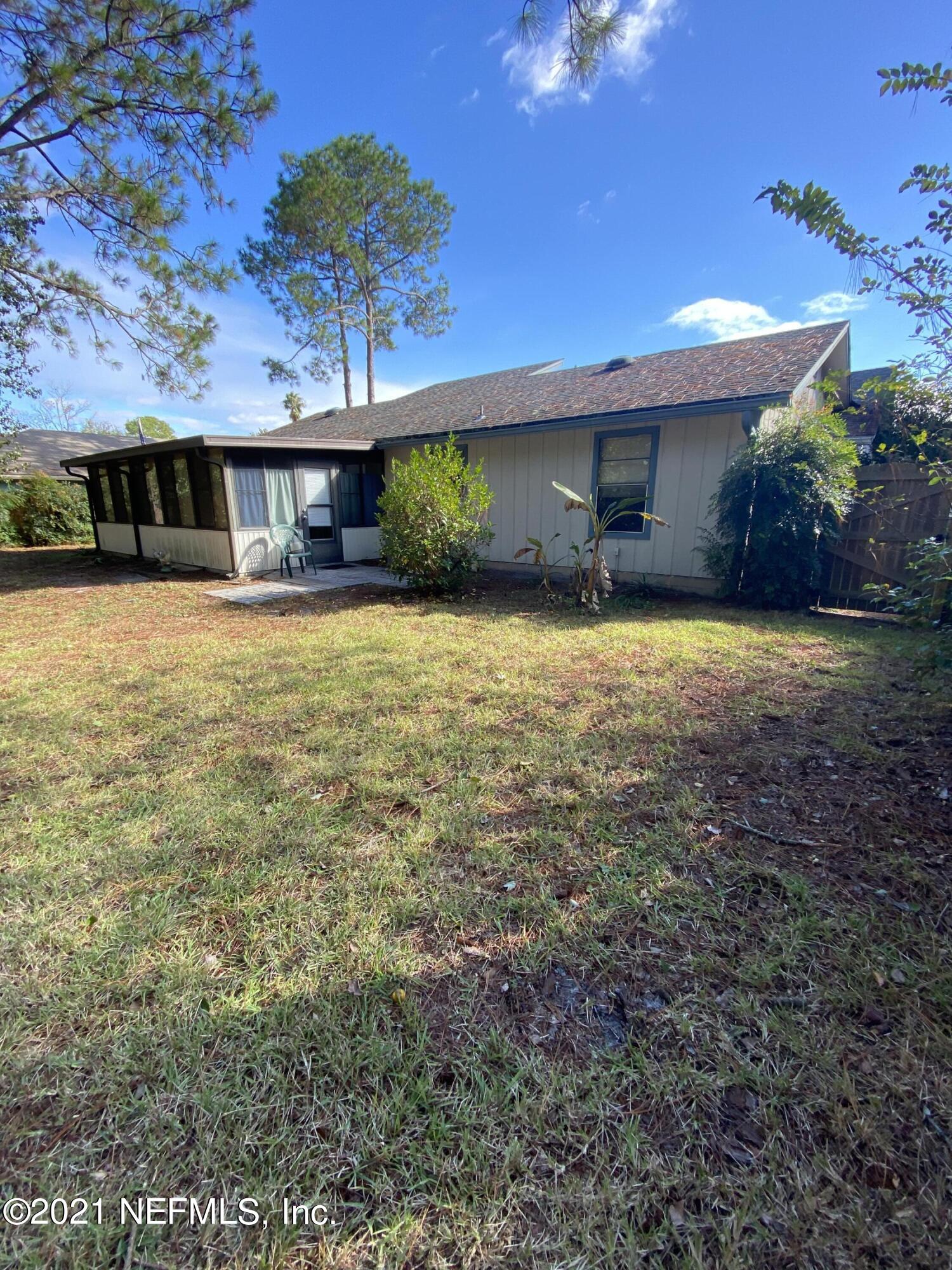 8219 Crosswind Road Jacksonville, FL 32244 - Photo 26 of 26 Large backyard