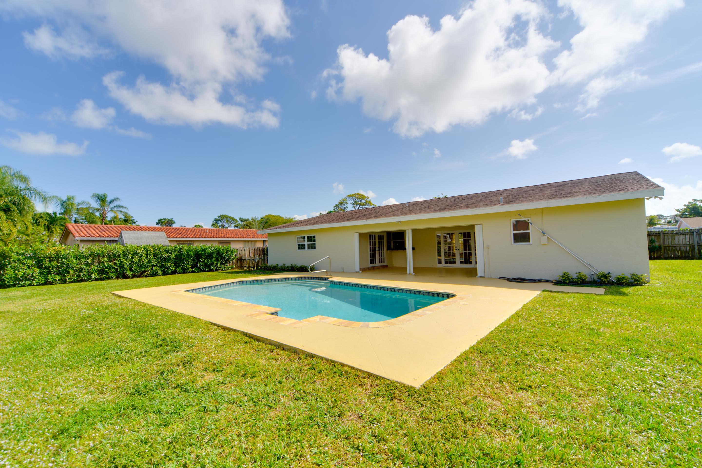 1761 Southwest 12th Street Boca Raton, FL 33486 - Photo 14 of 23 14 Backyard