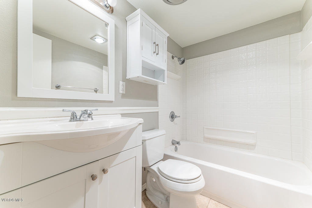 6400 Katherine Road, Unit C Simi Valley, CA 93063 - Photo 14 of 26 a bathroom with a sink a toilet and a bathtub