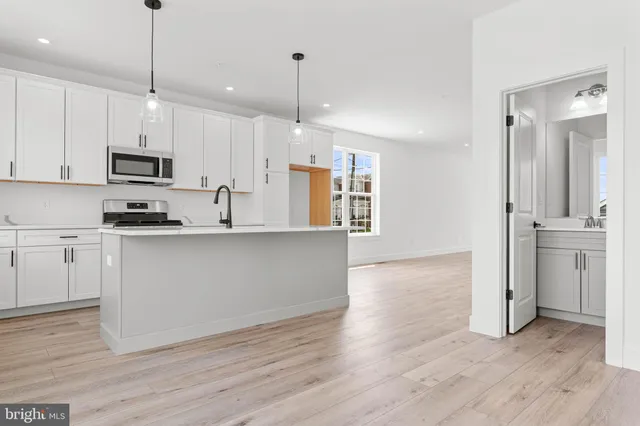 $574,000 | 205 8th Street, Bridgeport, PA 19405