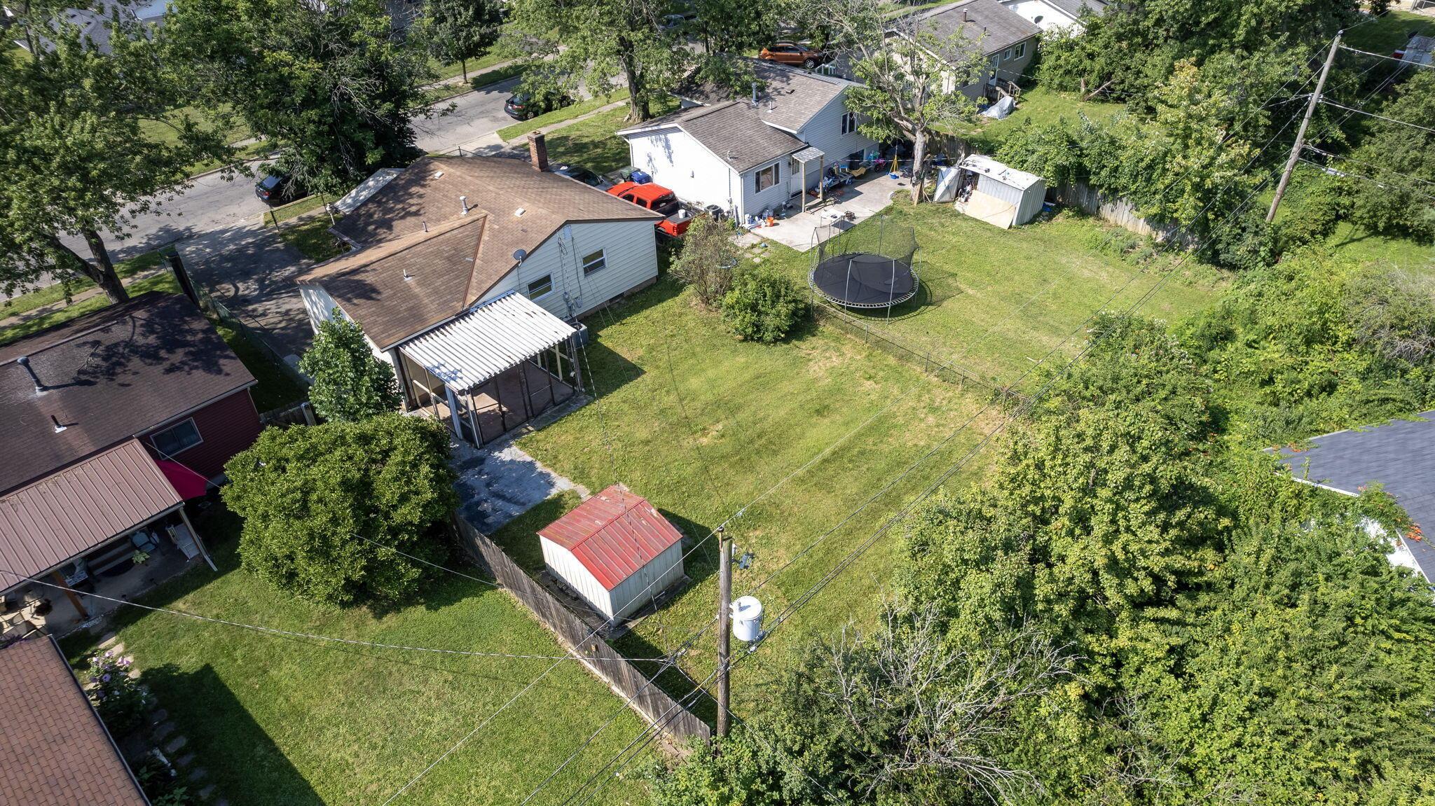 2026 Brookfield Road Columbus, OH 43229 - Photo 43 of 51 51-web-or-mls-DJI_0961