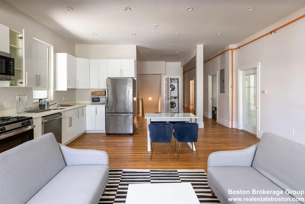 89 Cedar Street, Unit 2 Boston, MA 02119 - Photo 1 of 27