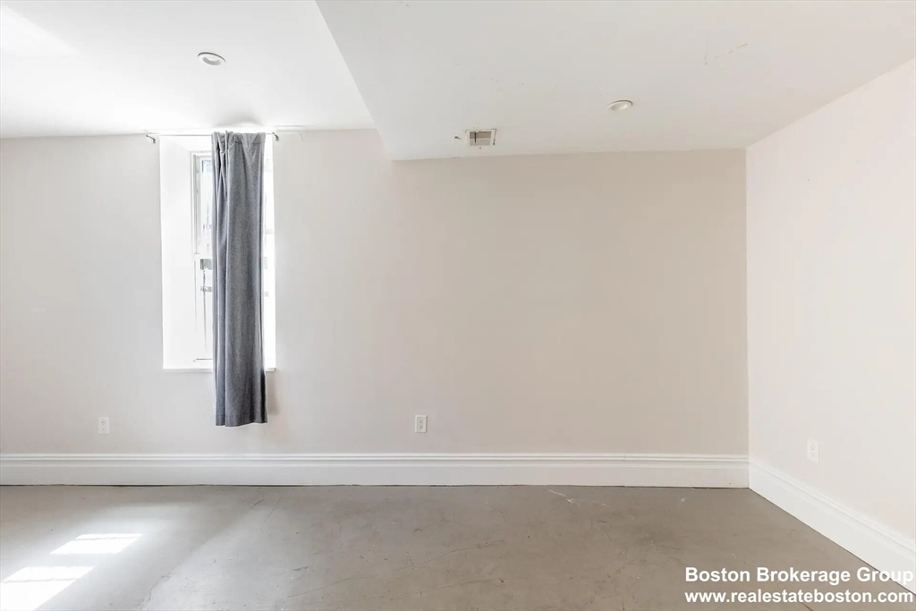 89 Cedar Street, Unit 2 Boston, MA 02119 - Photo 18 of 27