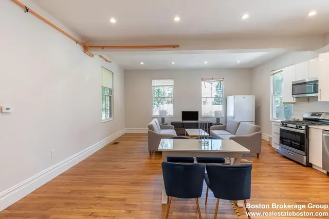 $8,000 | 89 Cedar Street, Unit 2, Boston, MA 02119