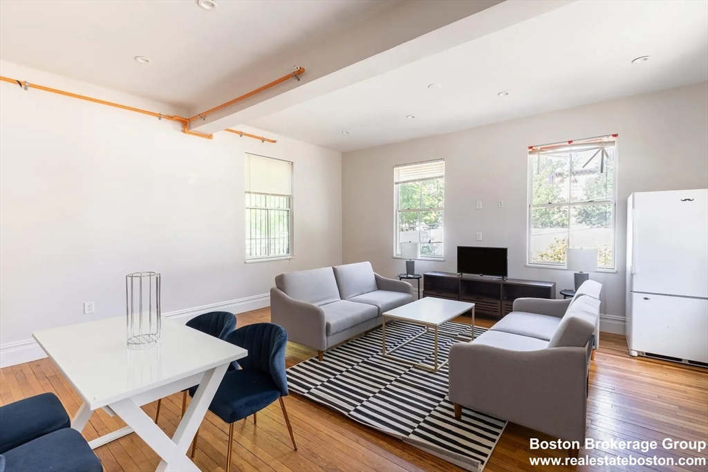 89 Cedar Street, Unit 2 Boston, MA 02119 - Photo 5 of 27