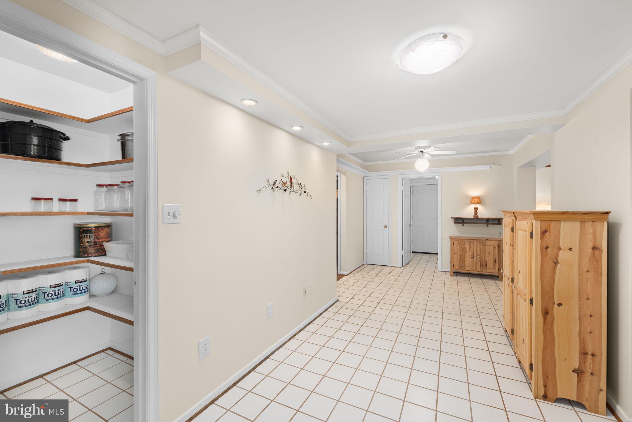 8220 Smithfield Avenue Springfield, VA 22152 - Photo 14 of 63 Enormous eat-in area