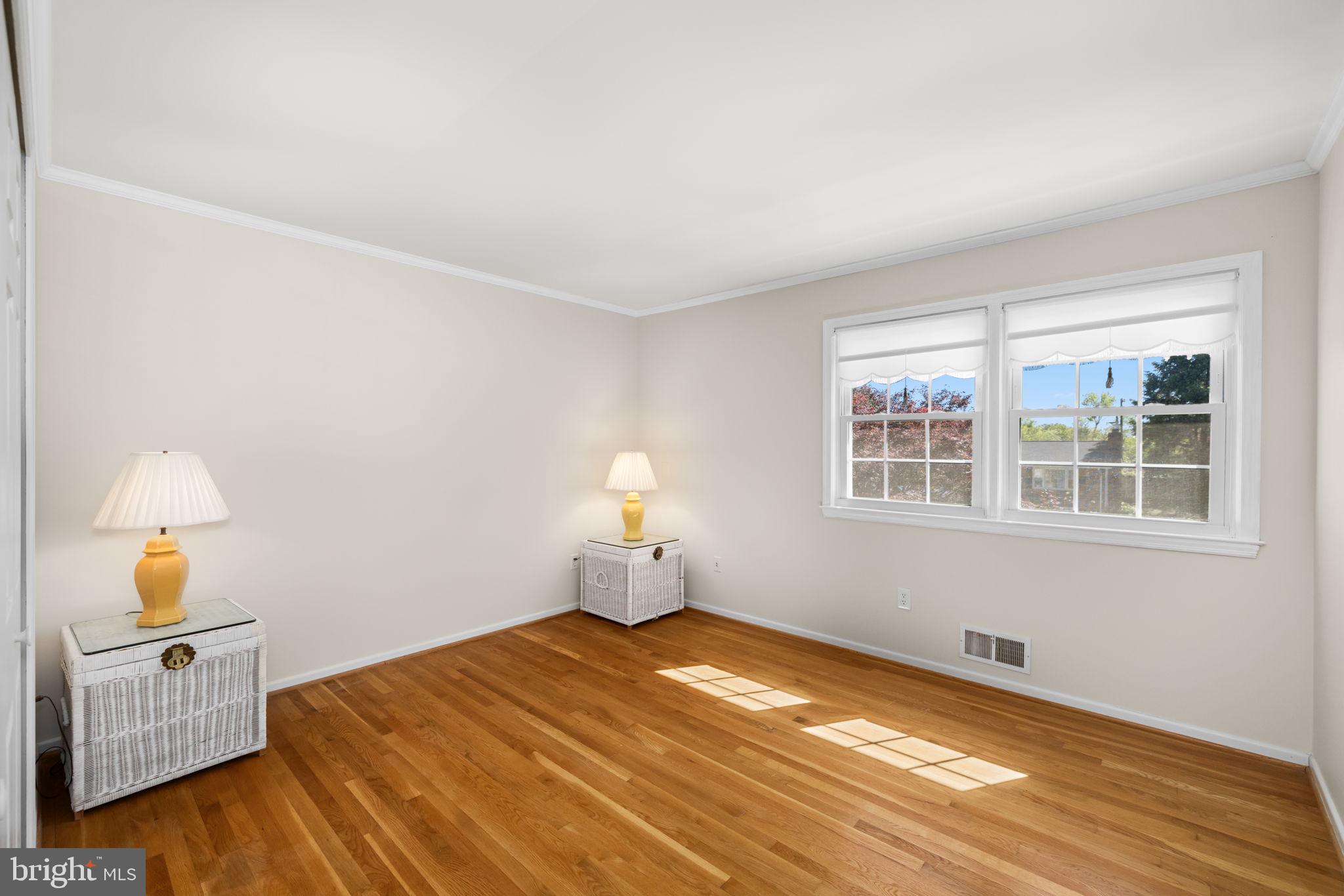 8220 Smithfield Avenue Springfield, VA 22152 - Photo 32 of 63 Bedroom 3