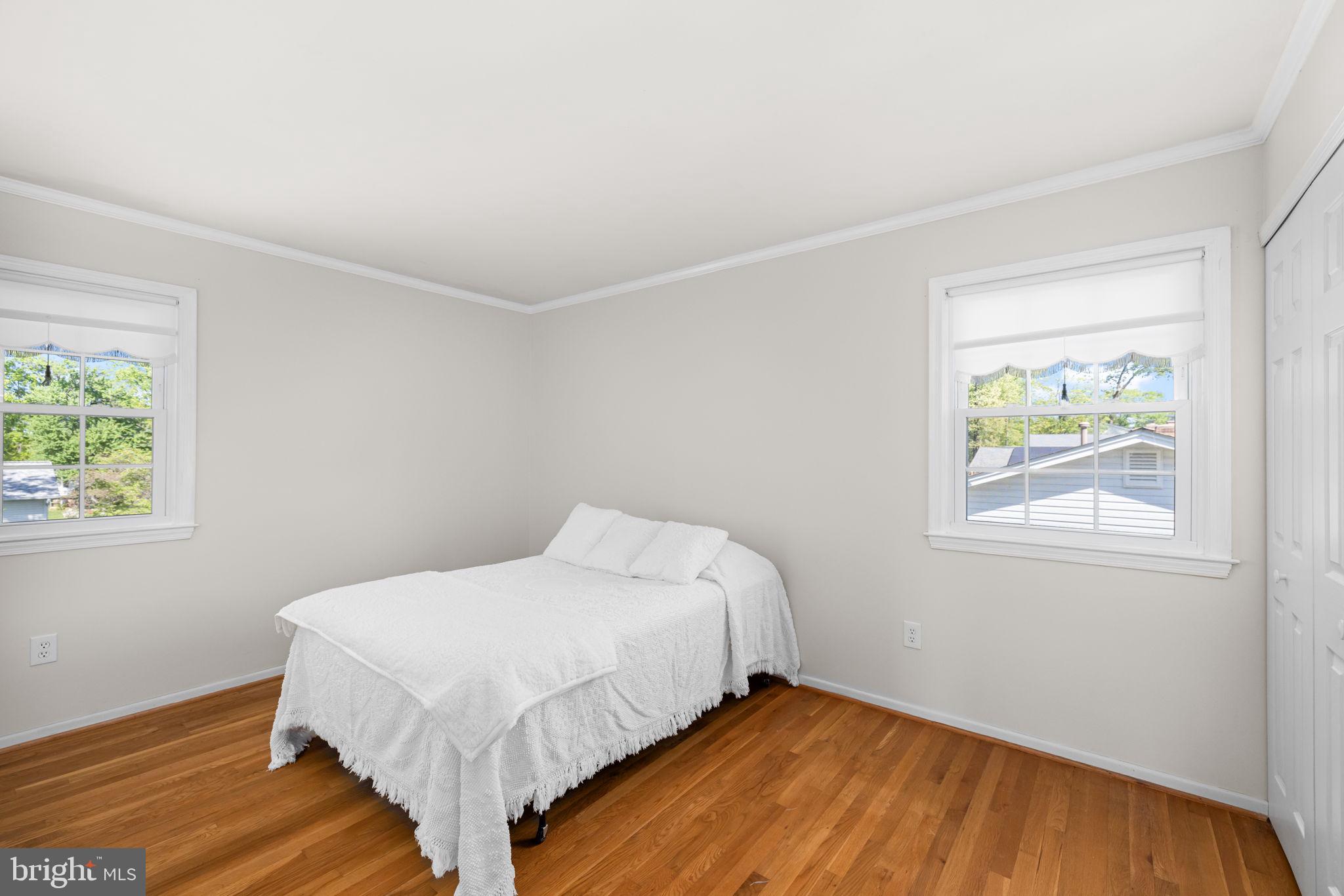 8220 Smithfield Avenue Springfield, VA 22152 - Photo 33 of 63 Bedroom 5