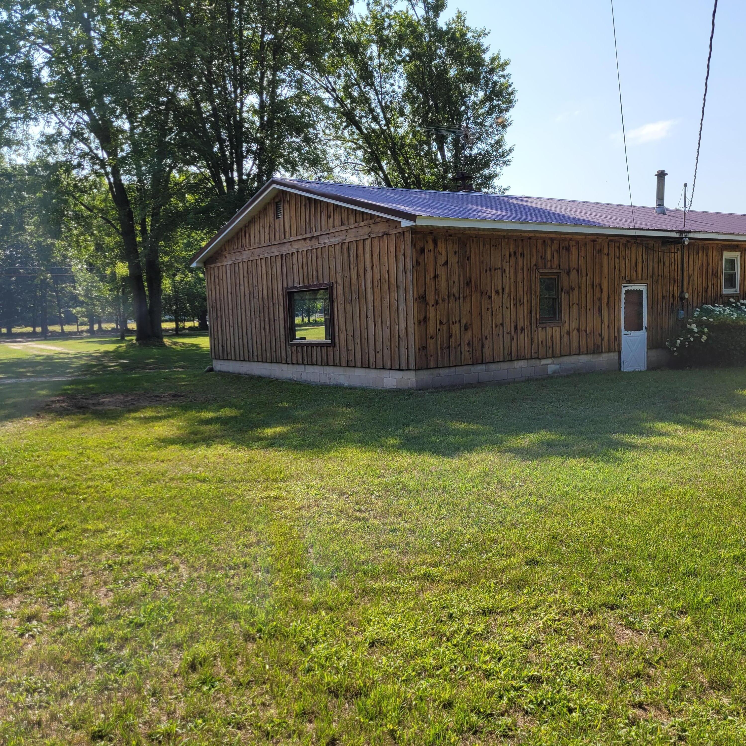3945 East Arthur Road Hesperia, MI 49421 - Photo 3 of 16 20230721_103526
