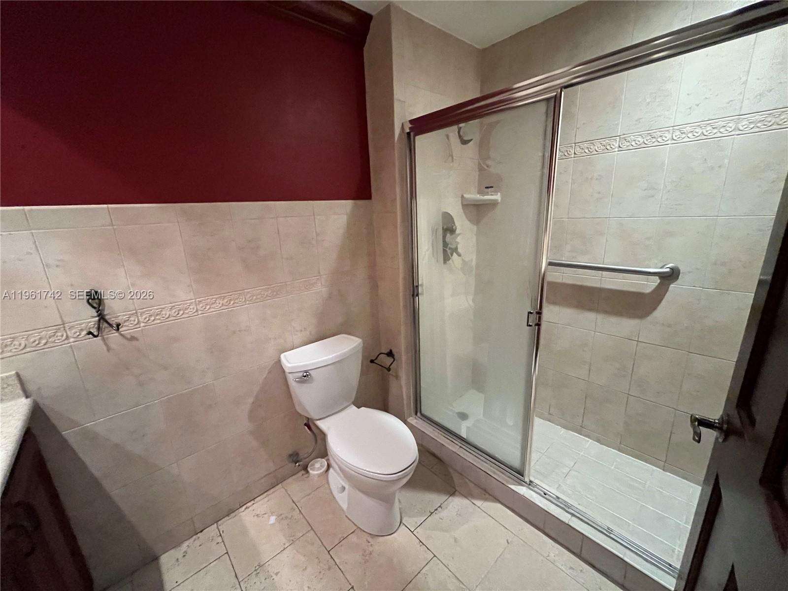 12713 Southwest 70th Lane Miami, FL 33183 - Photo 13 of 14