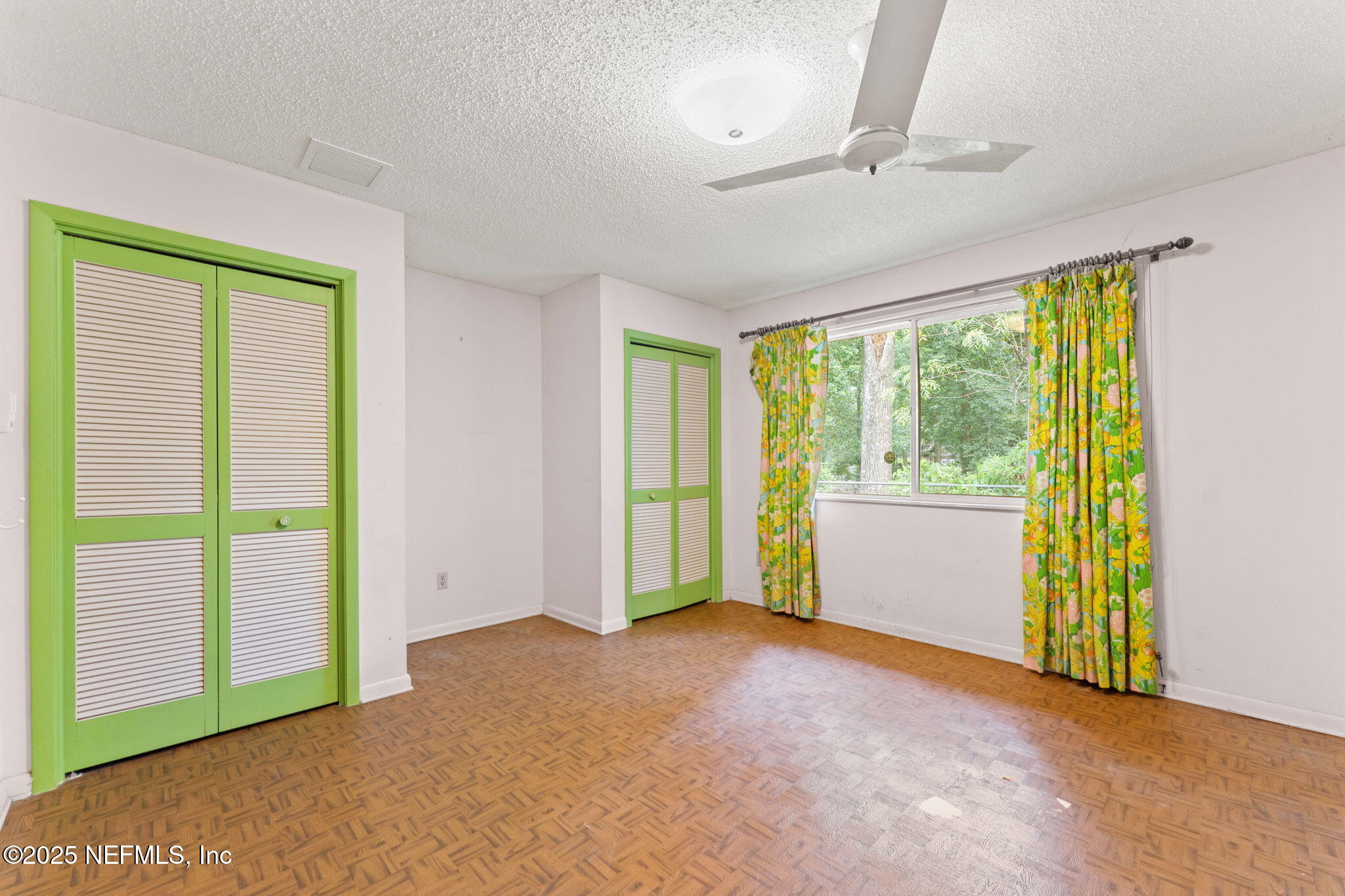 5026 Degrove Road Jacksonville, FL 32207 - Photo 22 of 31 Bedroom 3