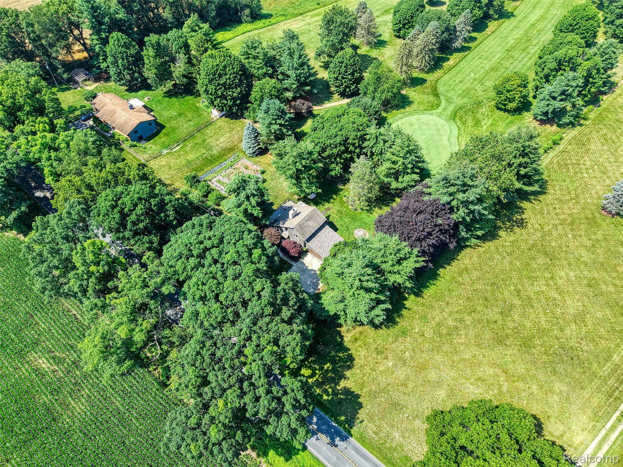 3275 Gramer Road Webberville, MI 48892 - Photo 57 of 63 DJI_20260708113643_0775_D_46.jpg