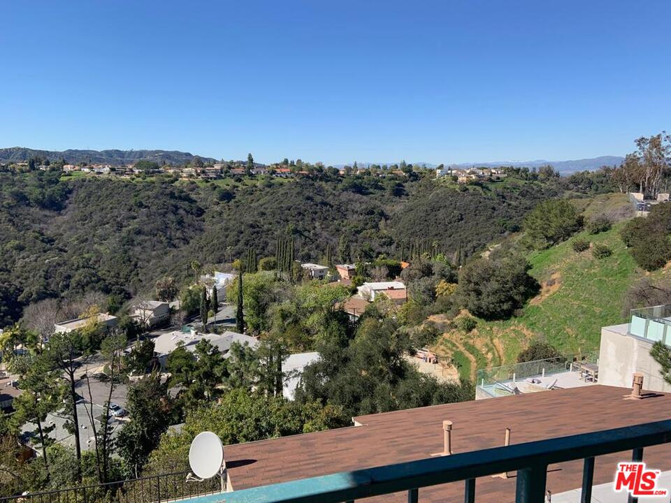 2385 Road, Unit E11, Los Angeles, CA 90077 Compass