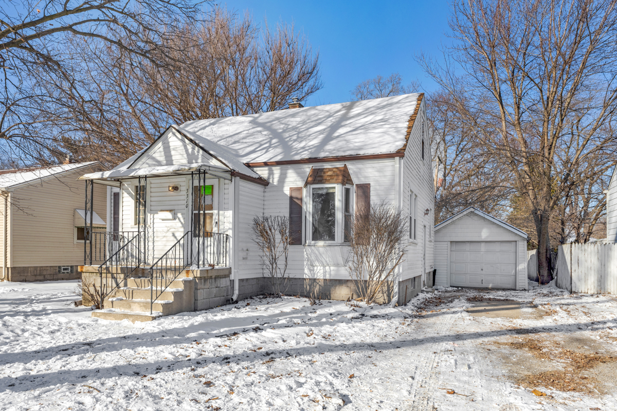 3310 186th Street Lansing, IL 60438 - Photo 2 of 19