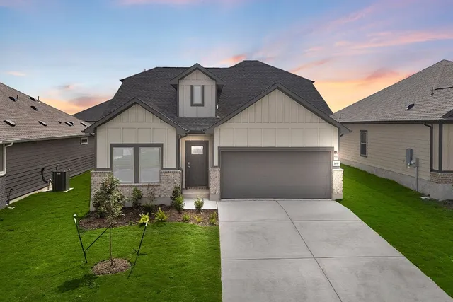 $299,000 | 260 Little Grn Trail, Jarrell, TX 76537