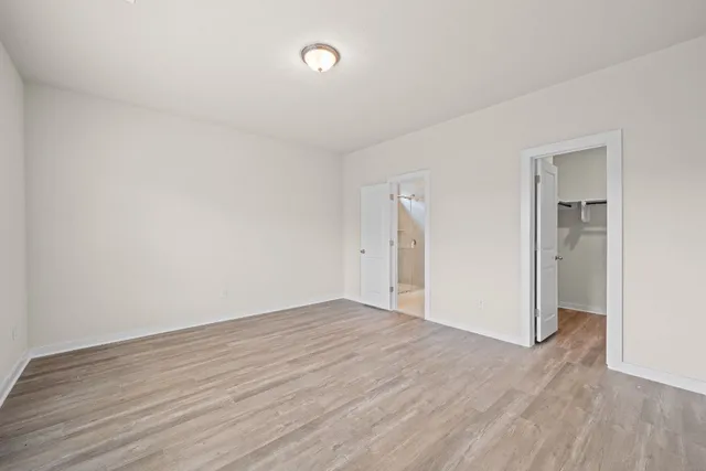 $299,000 | 260 Little Grn Trail, Jarrell, TX 76537