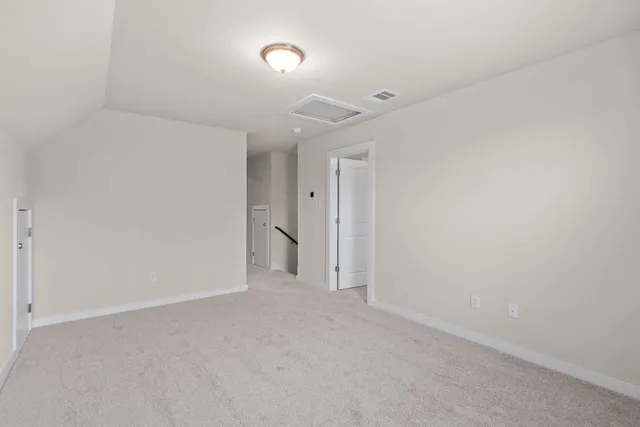 $299,000 | 260 Little Grn Trail, Jarrell, TX 76537