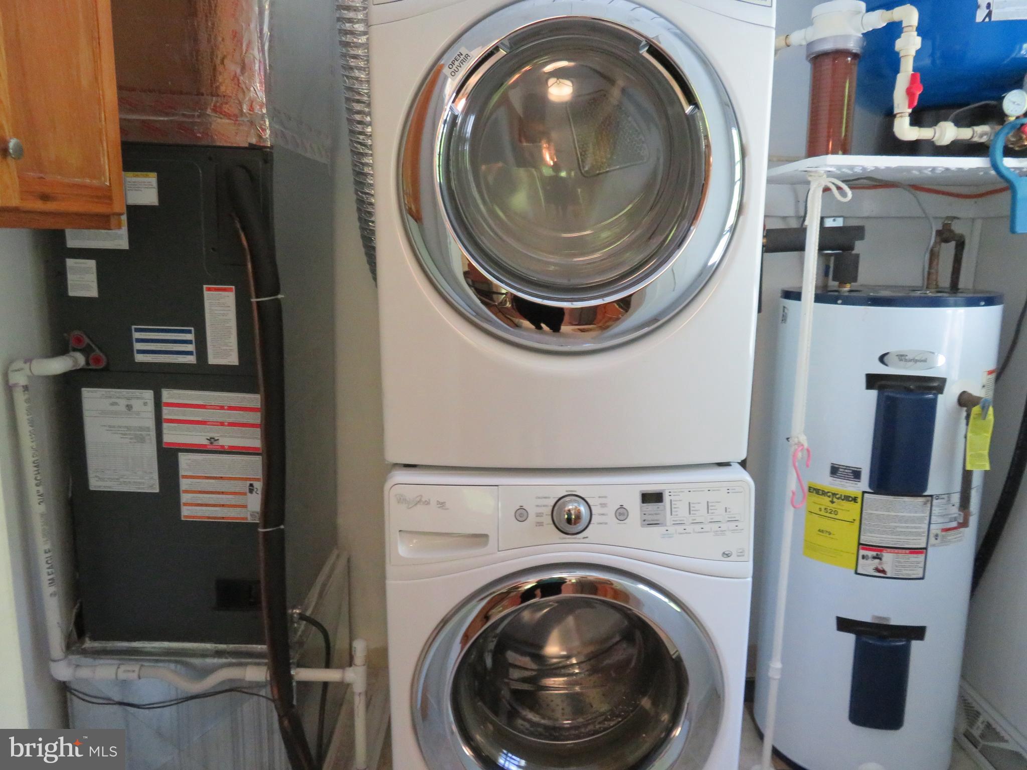 8700 McGrath Road Manassas, VA 20112 - Photo 19 of 30 Utility Room w/stackable washer and dryer.