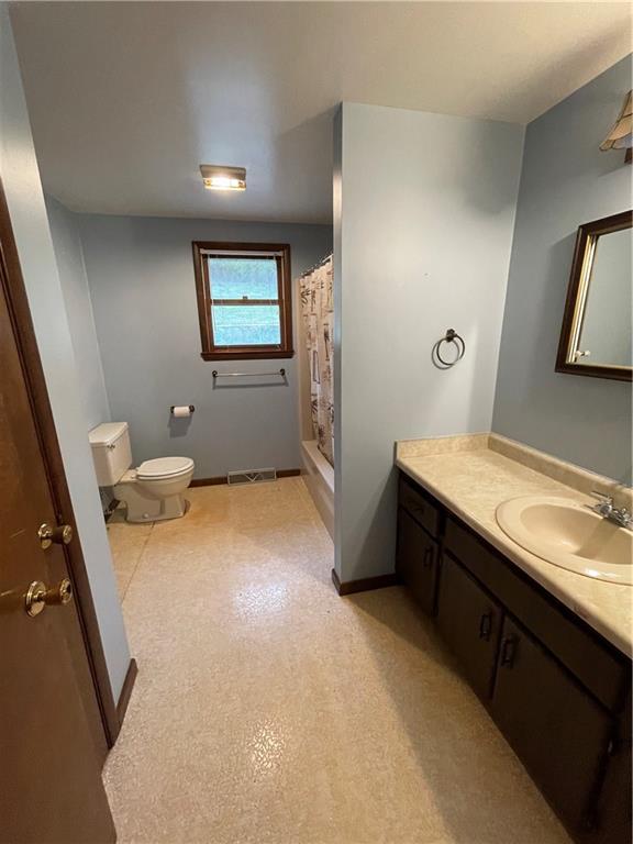 420 Kelly Road Washington, PA 15301 - Photo 12 of 25 Gallery Image 12