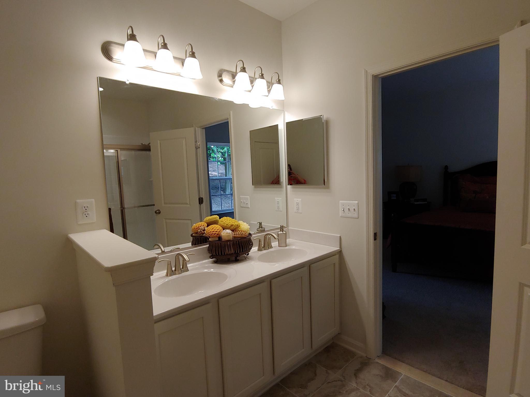 619 Leight Road Abingdon, MD 21009 - Photo 5 of 14 Master Bath