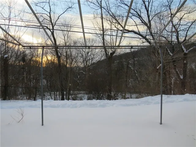 $124,900 | 101 Rivermont Court, Unit 101, Cheswick, PA 15024