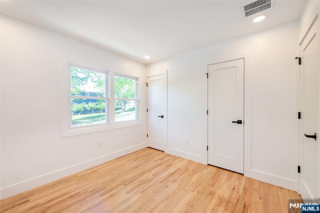 13 Arverne Road West Orange, NJ 07052 - Photo 10 of 23
