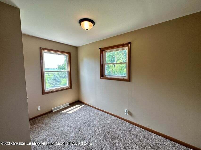 7980 Airport Road Dewitt, MI 48820 - Photo 16 of 31 16