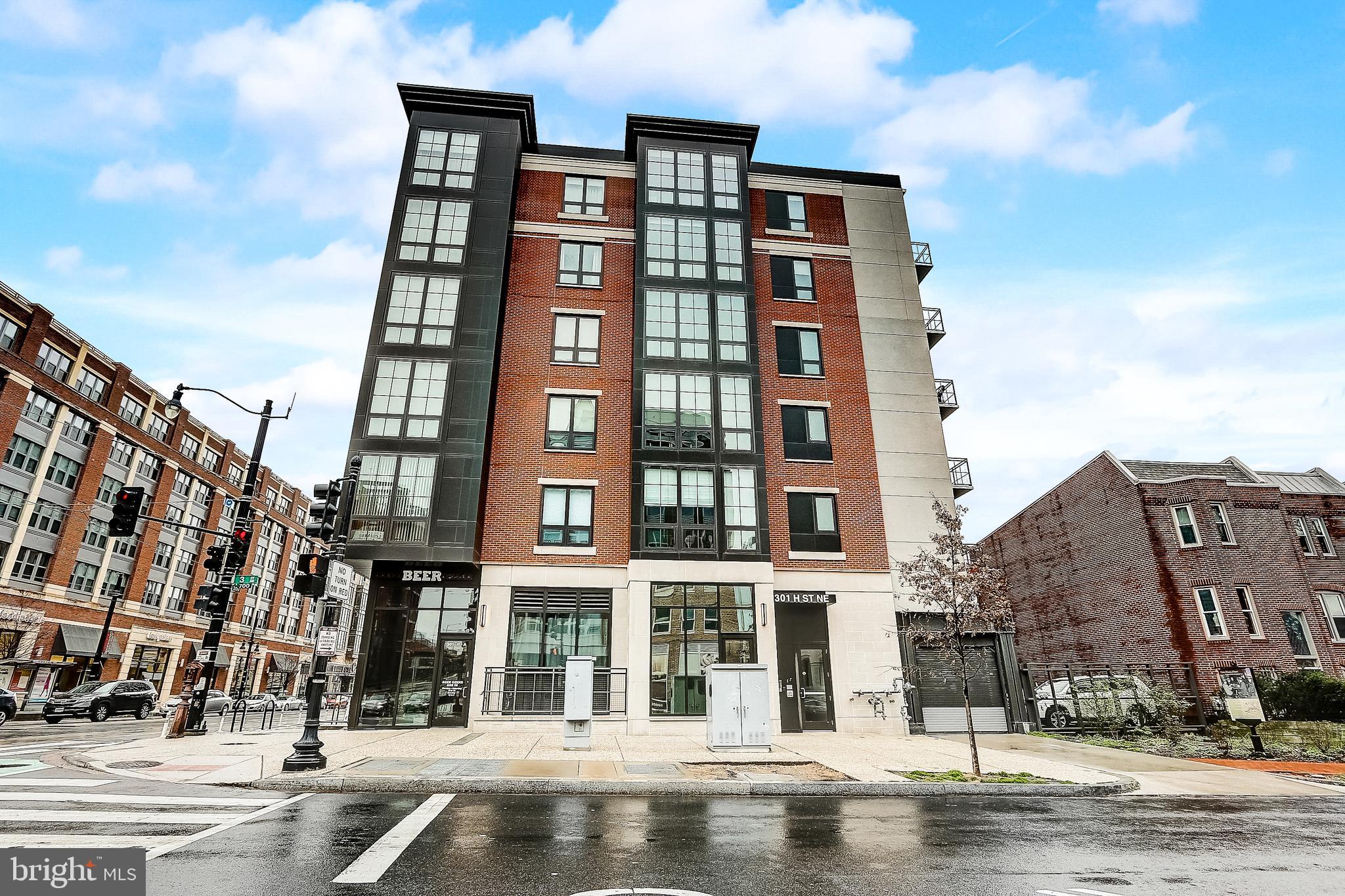 301 H Street Northeast, Unit 403 Washington, DC 20002 - Photo 1 of 31
