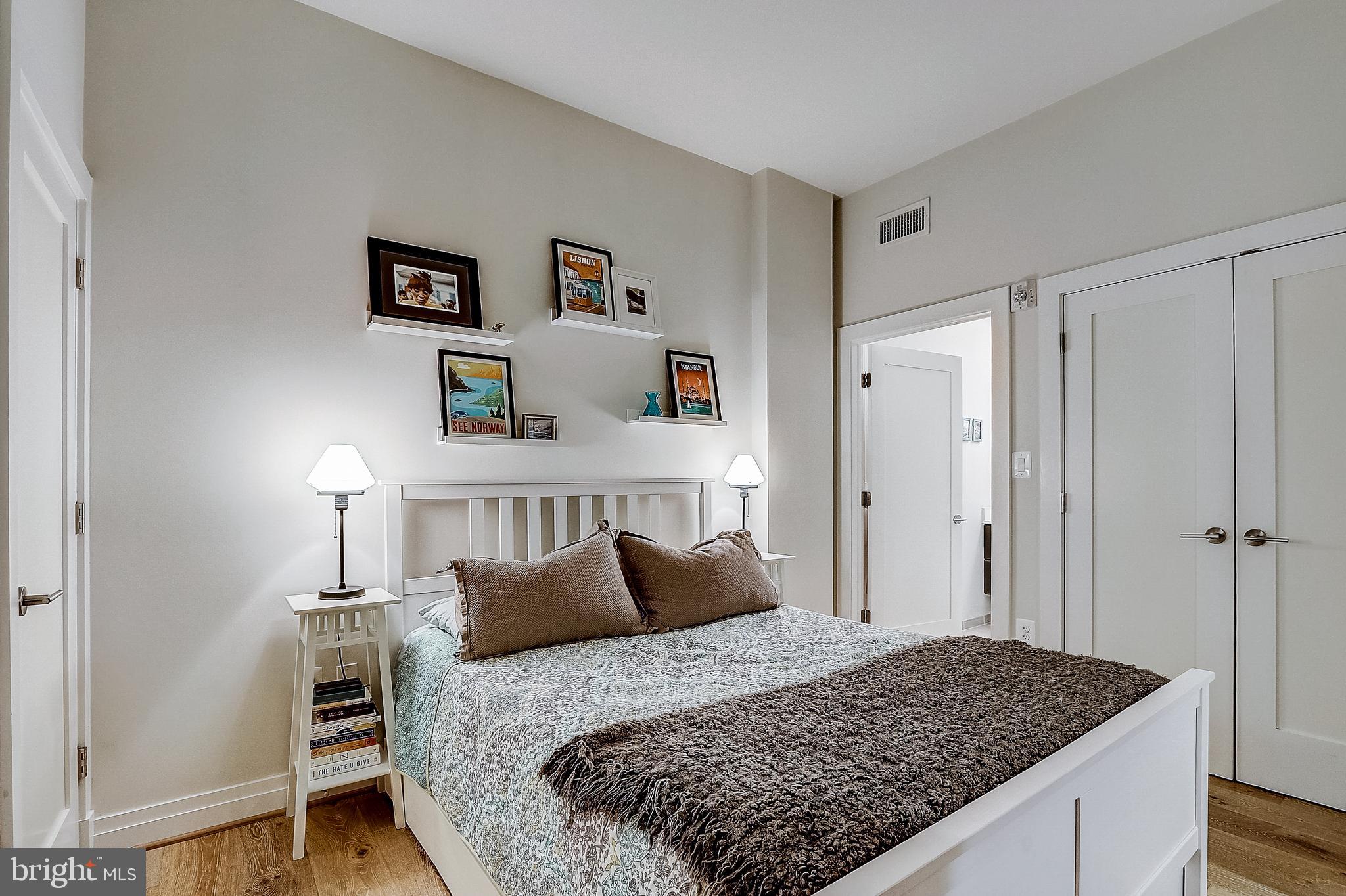 301 H Street Northeast, Unit 403 Washington, DC 20002 - Photo 13 of 31