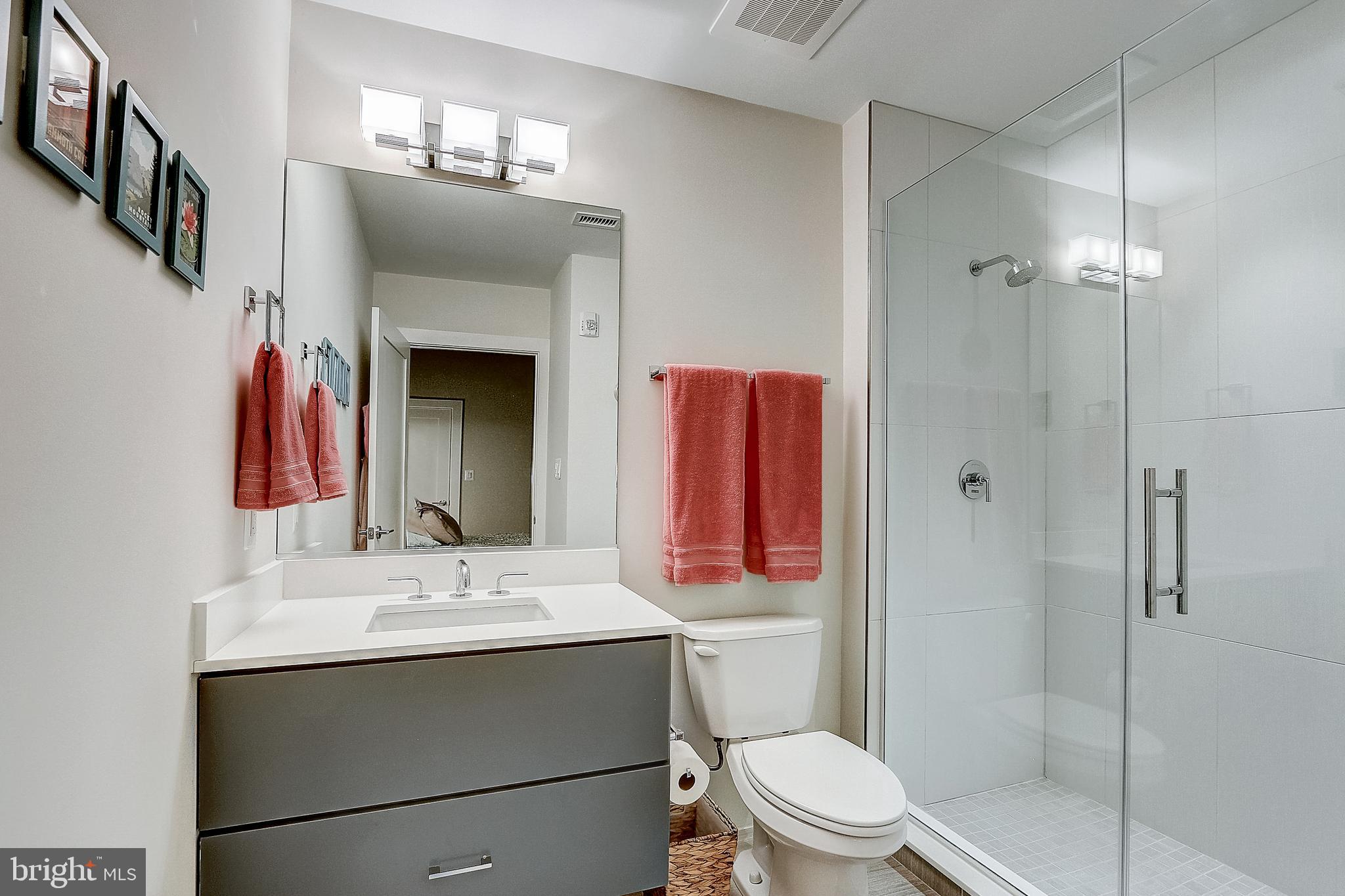 301 H Street Northeast, Unit 403 Washington, DC 20002 - Photo 15 of 31