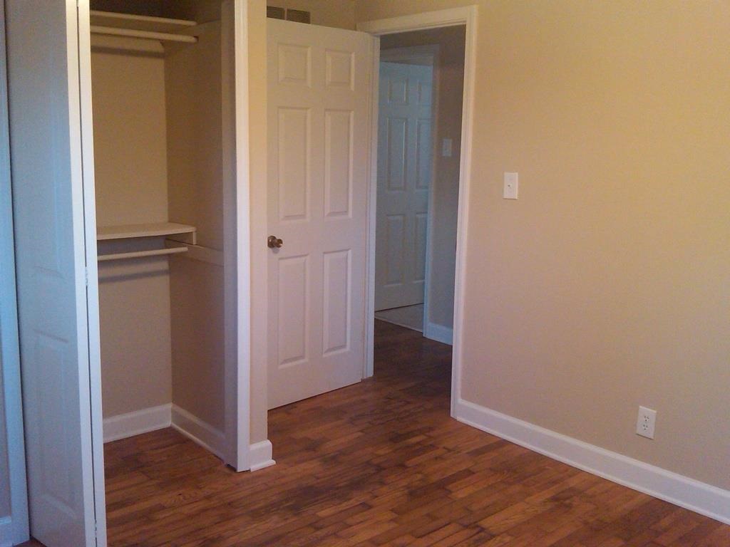 7345 Rory Street Grand Blanc, MI 48439 - Photo 8 of 11 50059396-7.JPG