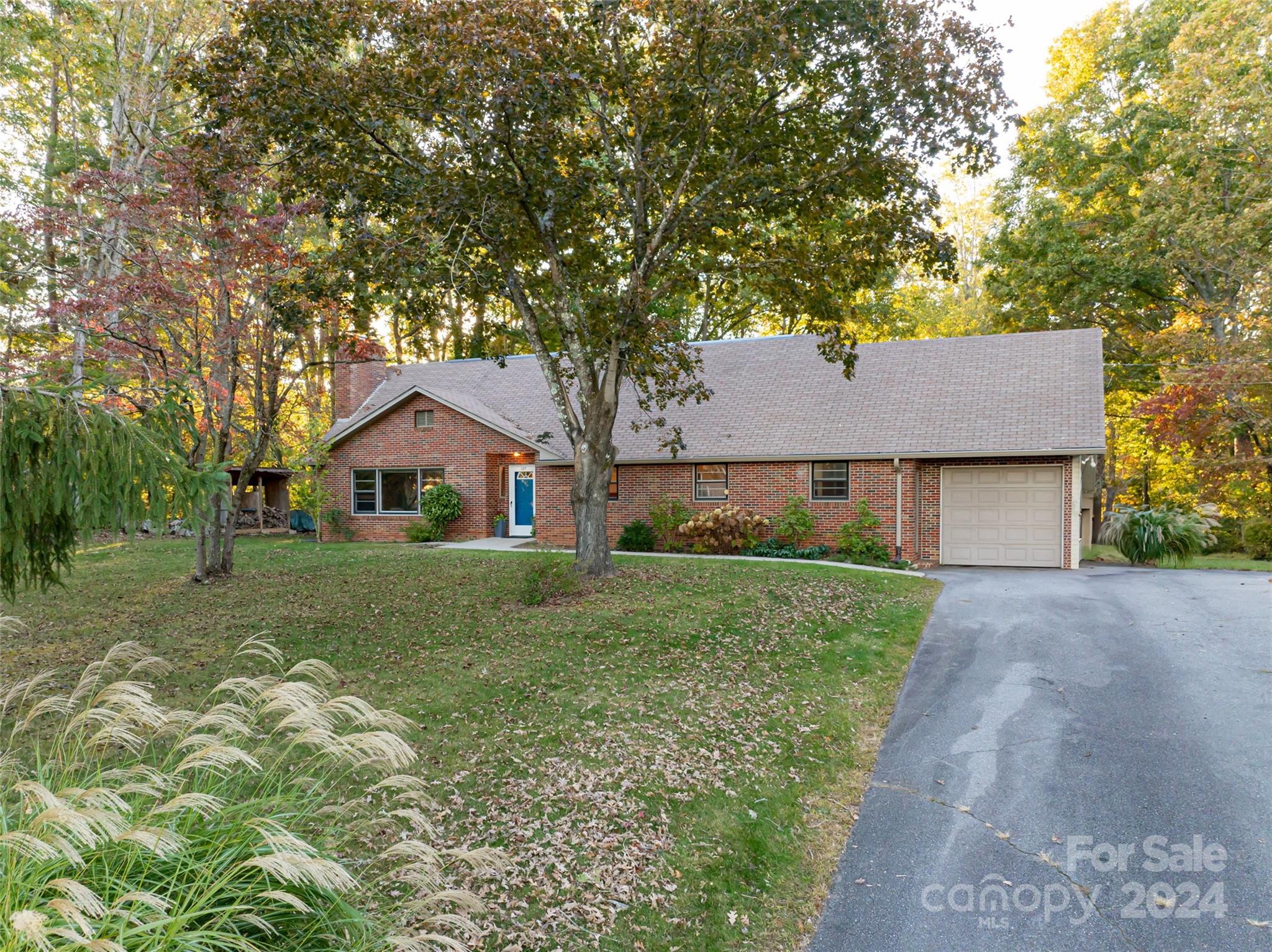 207 Pritchard Road Candler, NC 28715 - Photo 2 of 23 Gallery Image 2