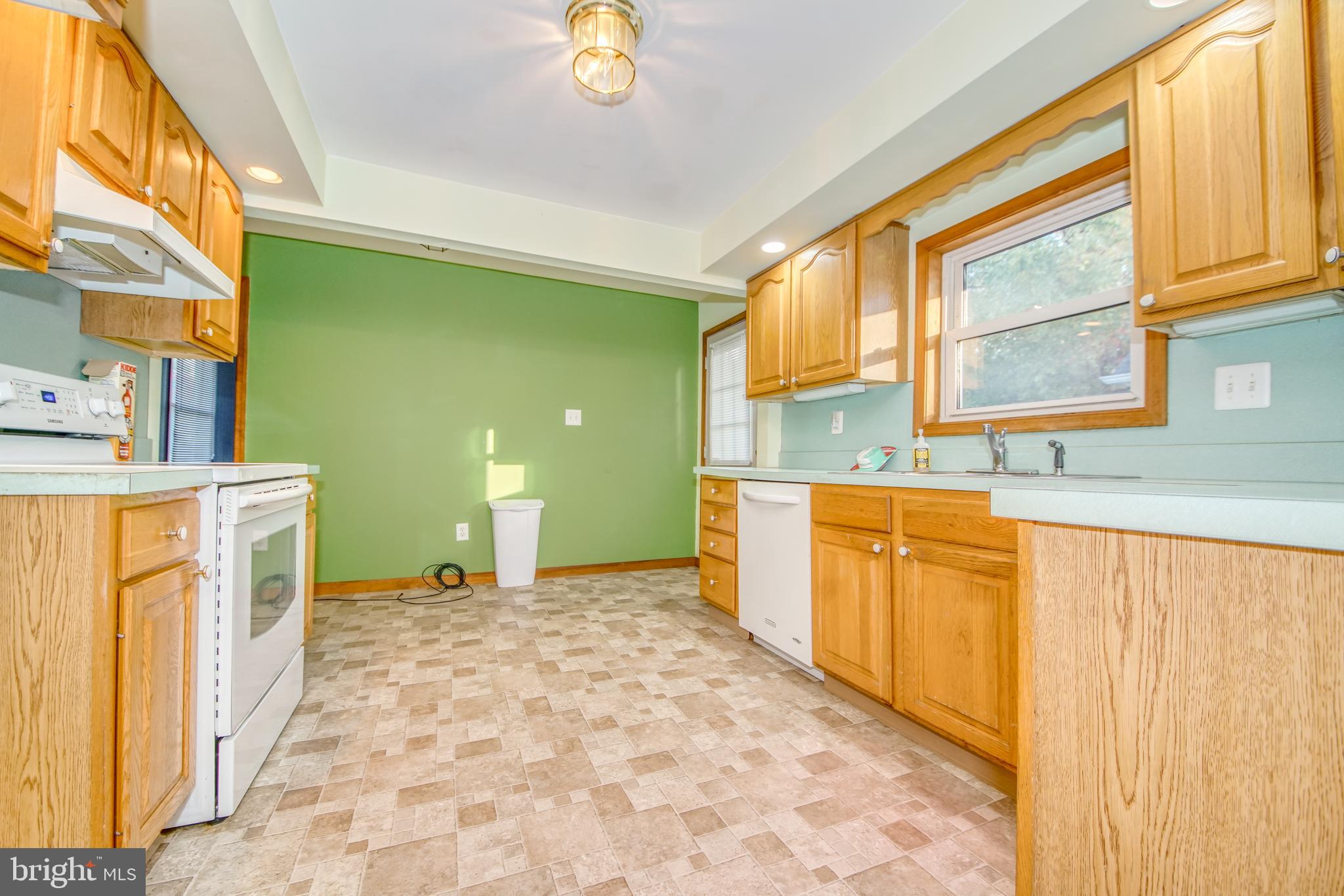 22 Atlantic Avenue Clementon, NJ 08021 - Photo 6 of 10