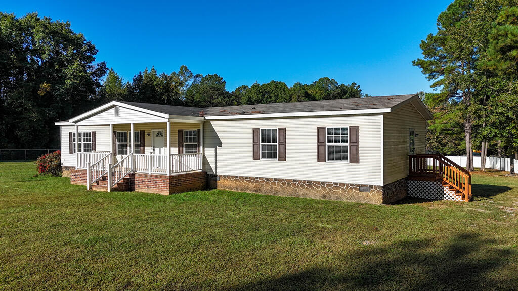 1473 Burkeville Road Victoria, VA 23974 - Photo 4 of 43 Gallery Image 4