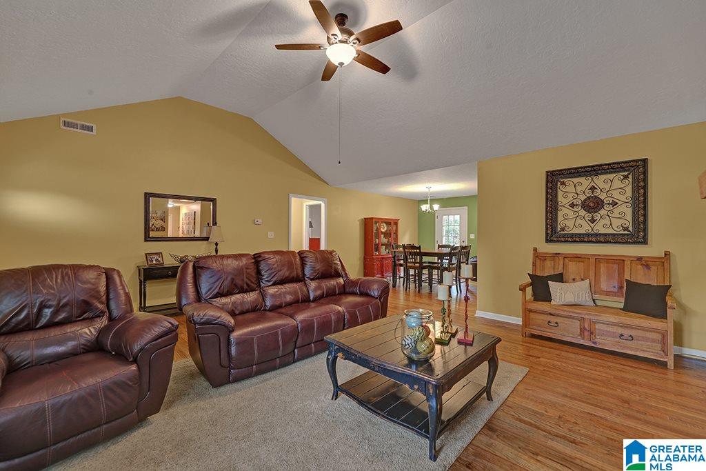 424 Covington Rdg Drive Jacksonville, AL 36265 - Photo 4 of 16