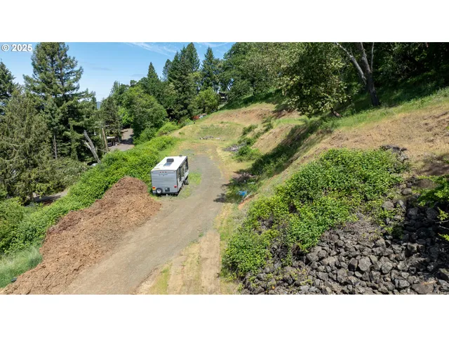 $55,000 | 679 Southeast Fisher Drive, Roseburg, OR 97470