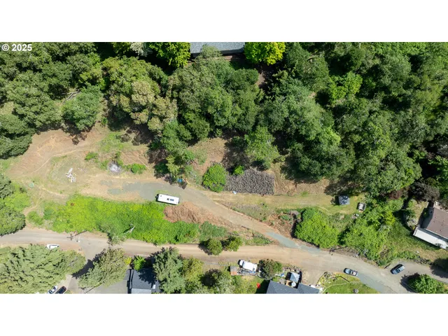$55,000 | 679 Southeast Fisher Drive, Roseburg, OR 97470