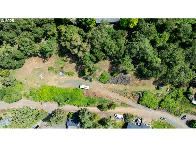 $55,000 | 679 Southeast Fisher Drive, Roseburg, OR 97470