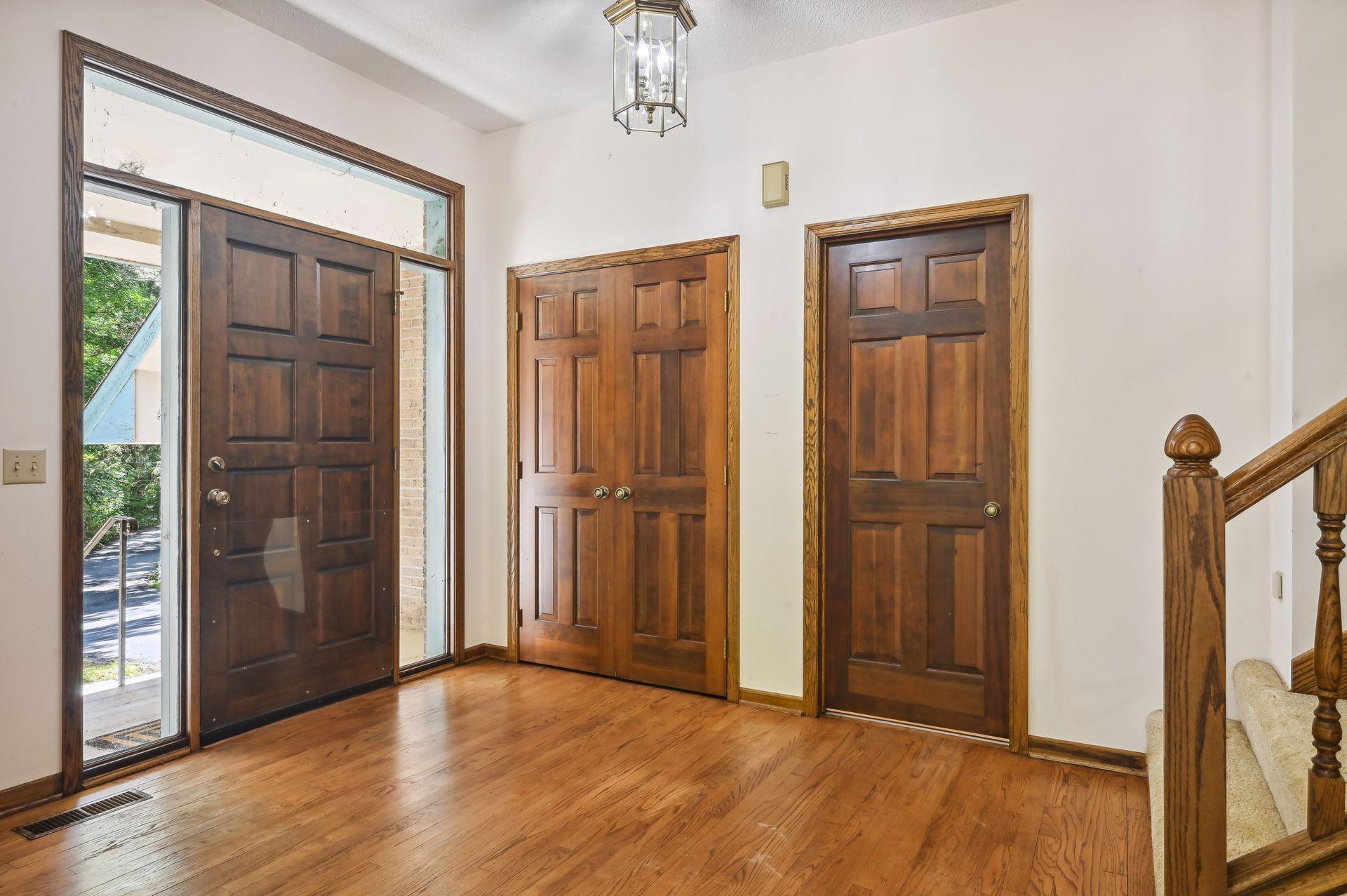 1030 Old Long Lake Road Long Lake, MN 55391 - Photo 2 of 25 Gallery Image 2