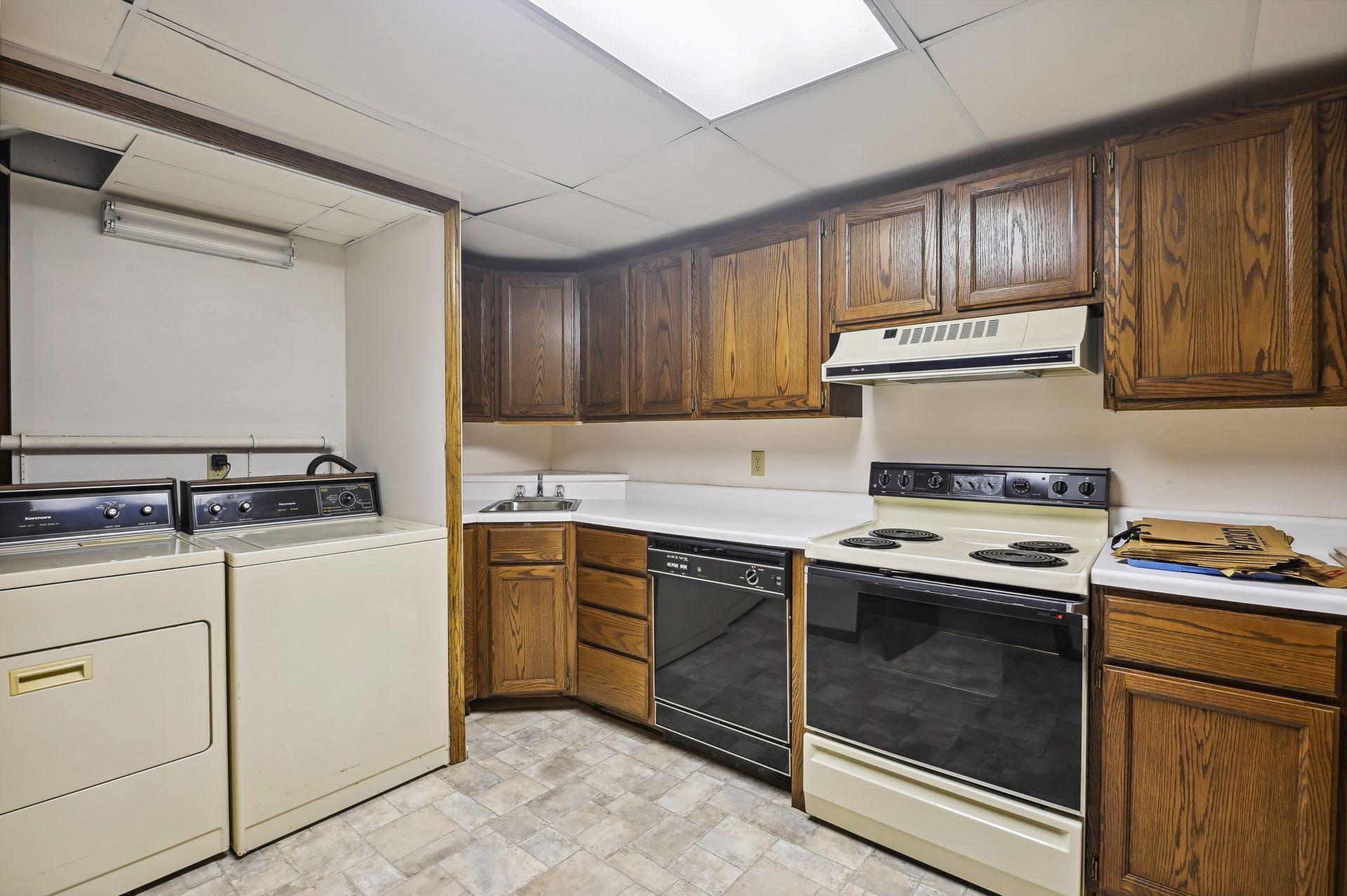 1030 Old Long Lake Road Long Lake, MN 55391 - Photo 22 of 25 Gallery Image 22