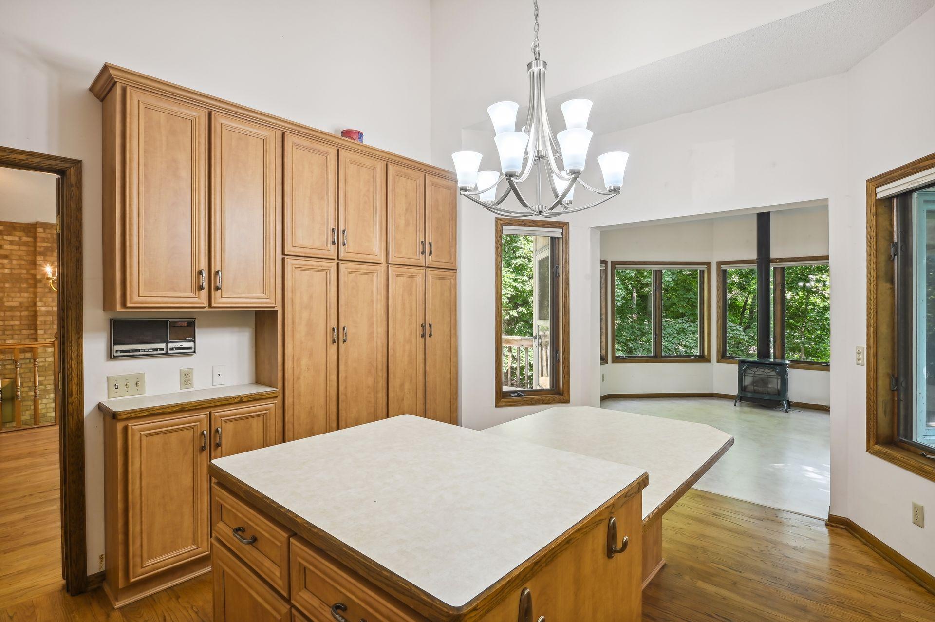 1030 Old Long Lake Road Long Lake, MN 55391 - Photo 8 of 25 Gallery Image 8