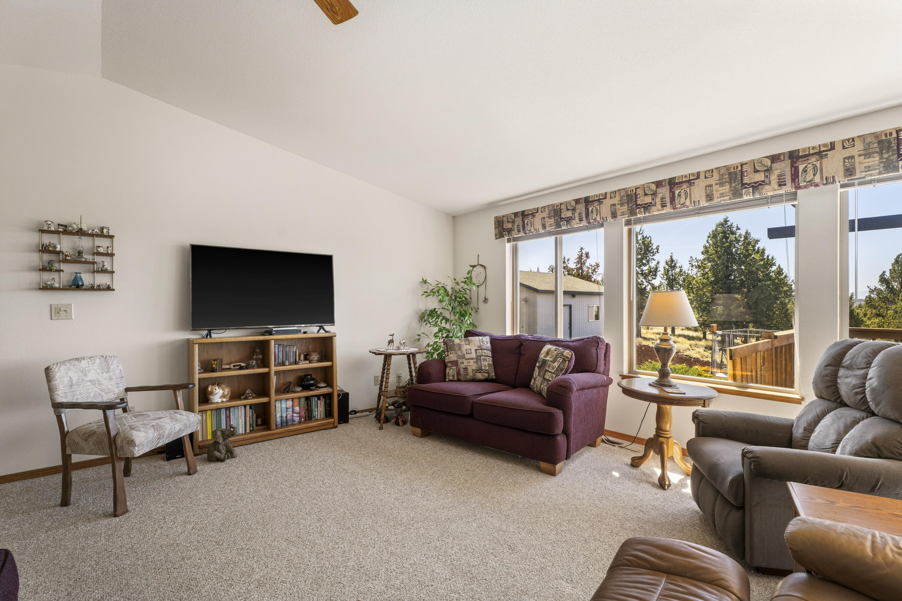 03-Living Room