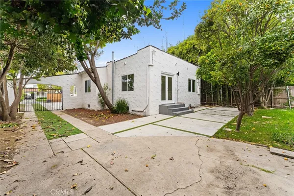 $1,950,000 | 2216 Veteran Avenue, Los Angeles, CA 90064