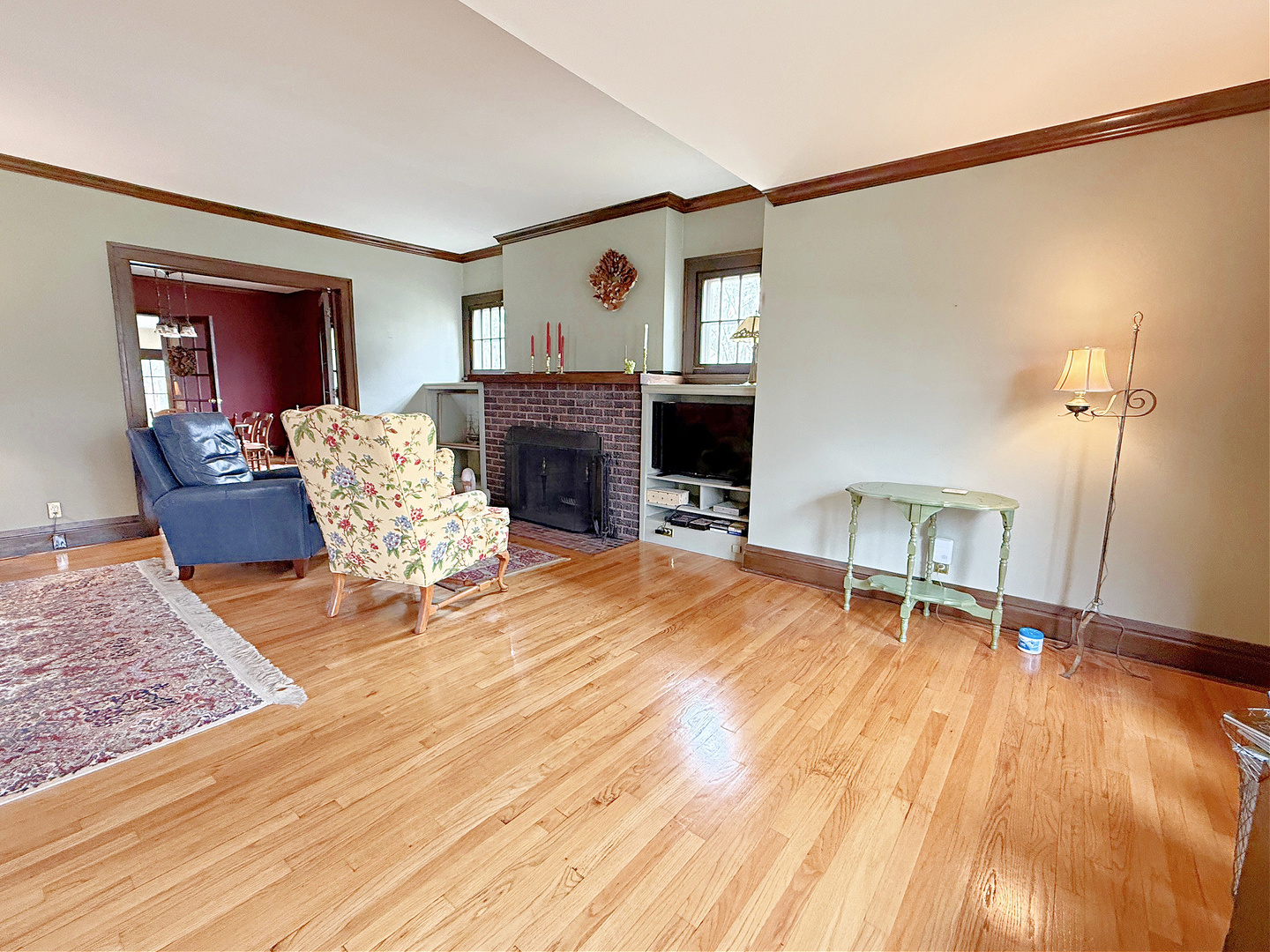 528 James Street Geneva, IL 60134 - Photo 5 of 24