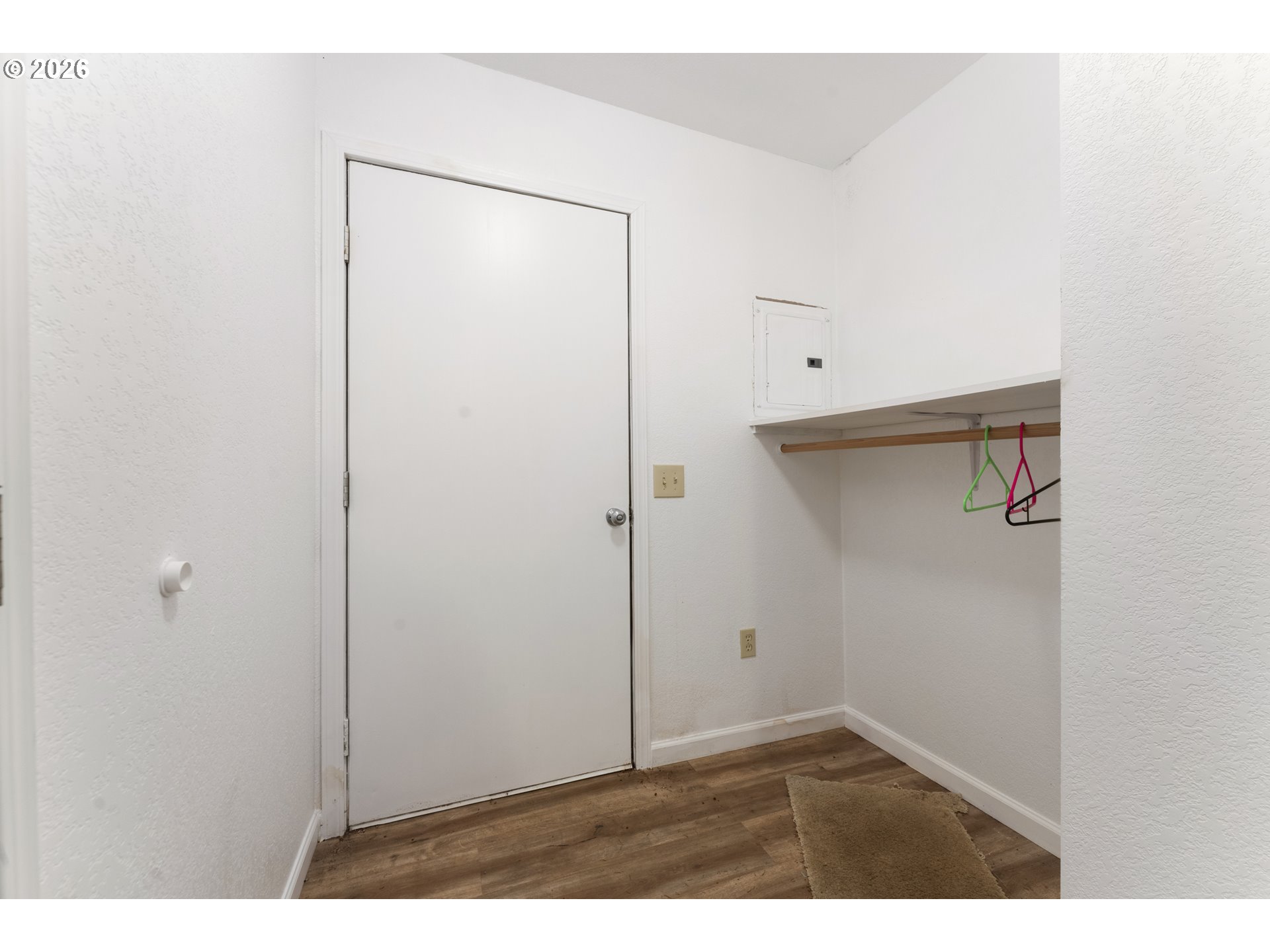 53665 Rosa Road Bandon, OR 97411 - Photo 26 of 47 a view of an empty room