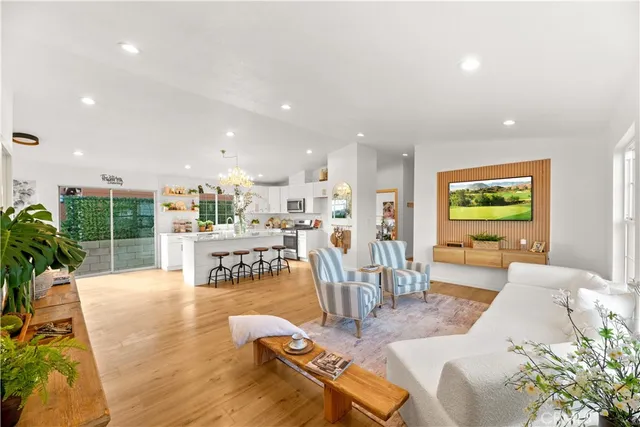 $575,000 | 28495 Nevada Drive, Canyon Lake, CA 92587